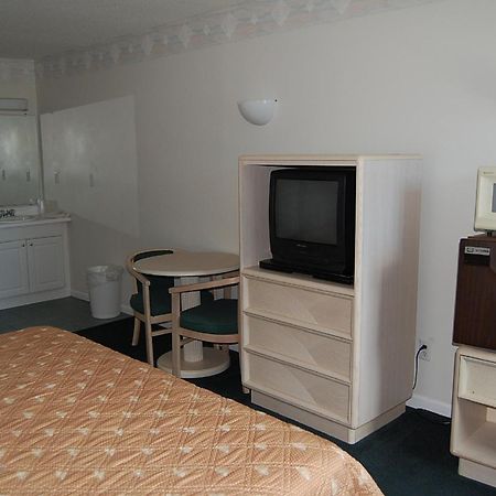ווסטרלי Point 1 Resort & Motel חדר תמונה